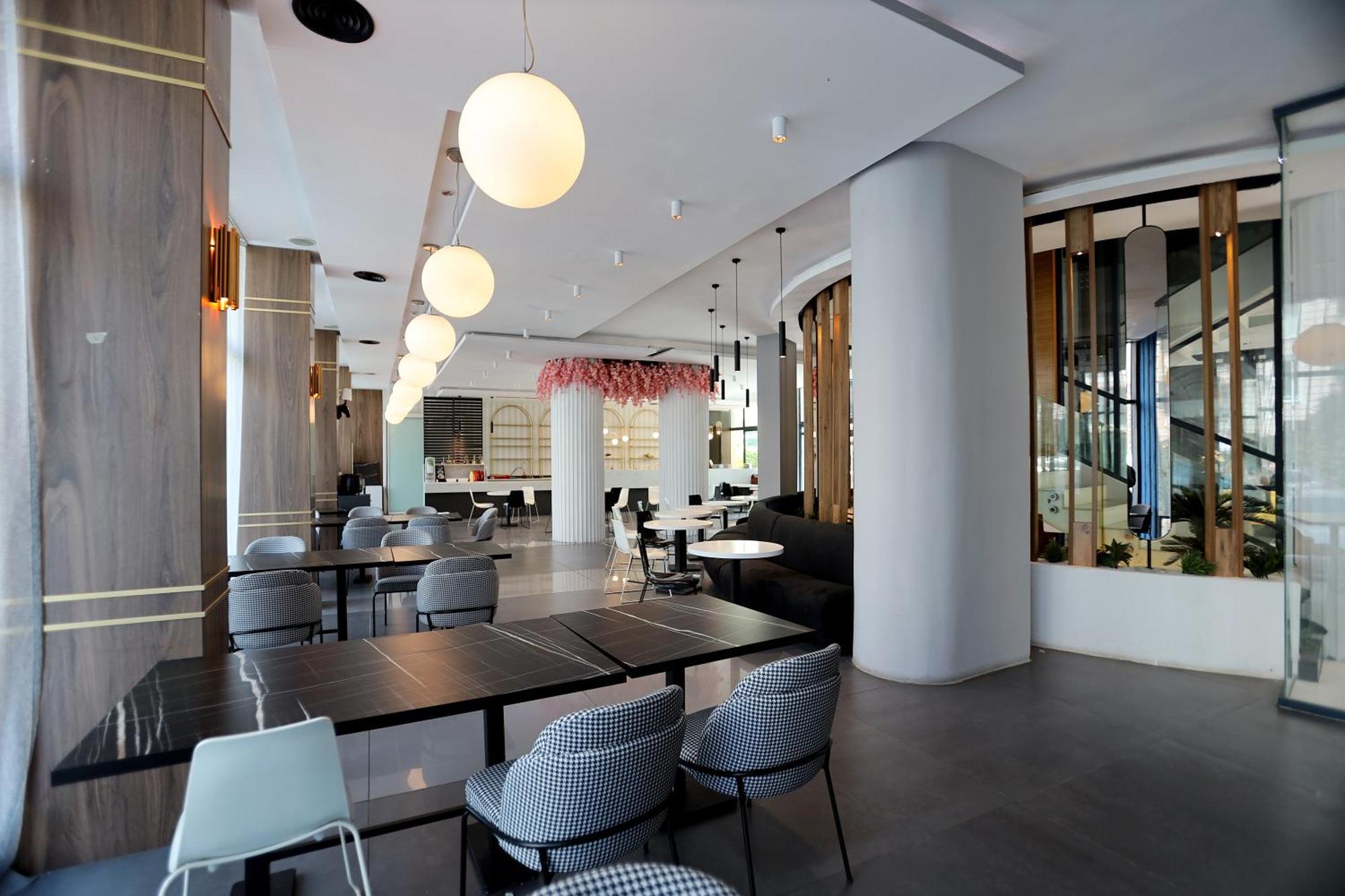 Riviera Blue Hotel Sunny Beach Ngoại thất bức ảnh